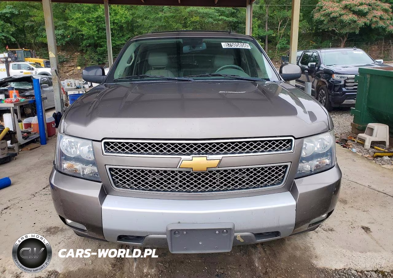2012 Chevrolet Suburban C1500 Lt VIN:1GNSCJE09CR188474 - 5