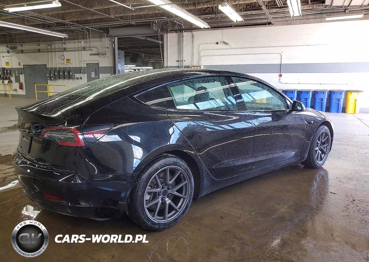 2022 Tesla Model 3 VIN:5YJ3E1EA2NF286643 - 3