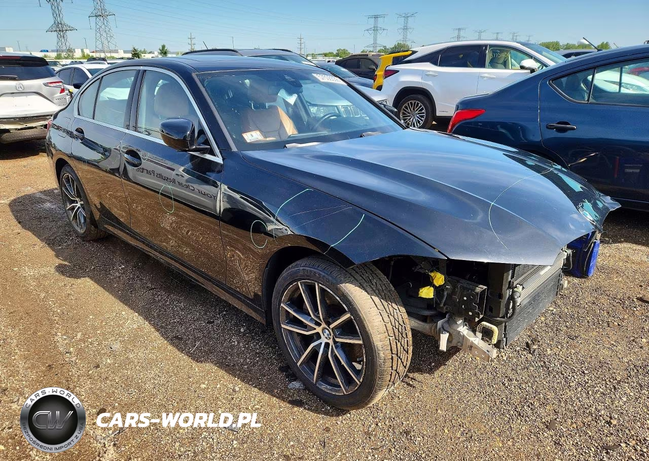 2019 BMW 330Xi VIN:WBA5R7C58KAJ80625 - 4
