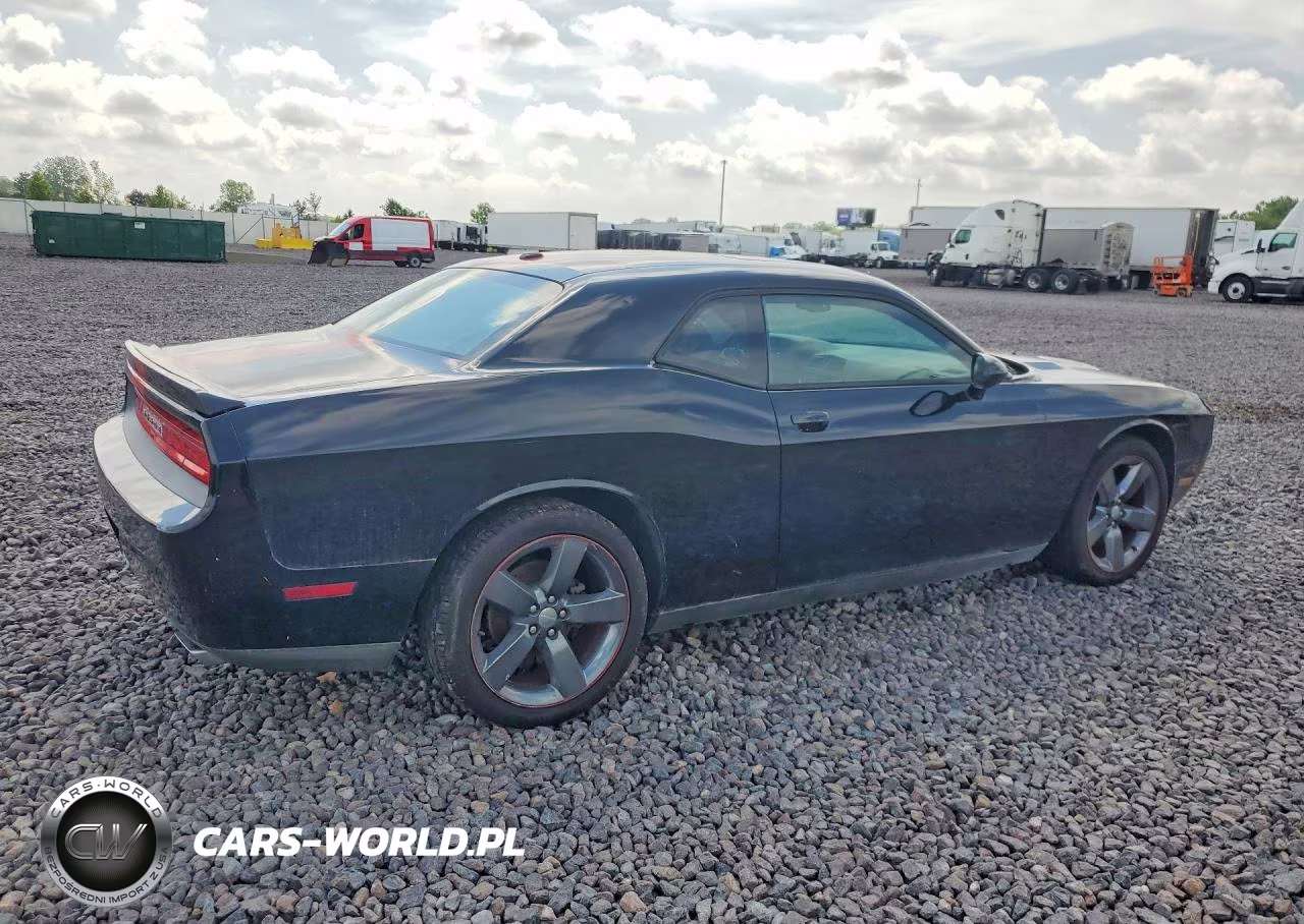 2014 Dodge Challenger Sxt VIN:2C3CDYAG9EH158341 - 3