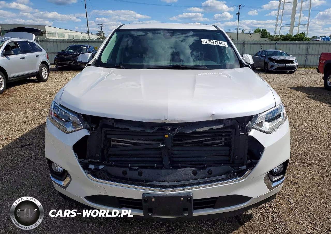 2018 Chevrolet Traverse Premier VIN:1GNERKKW0JJ177658 - 5