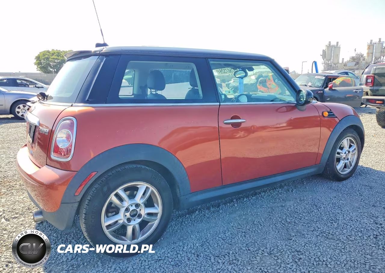 2013 Mini Cooper VIN:WMWSU3C54DT678452 - 3