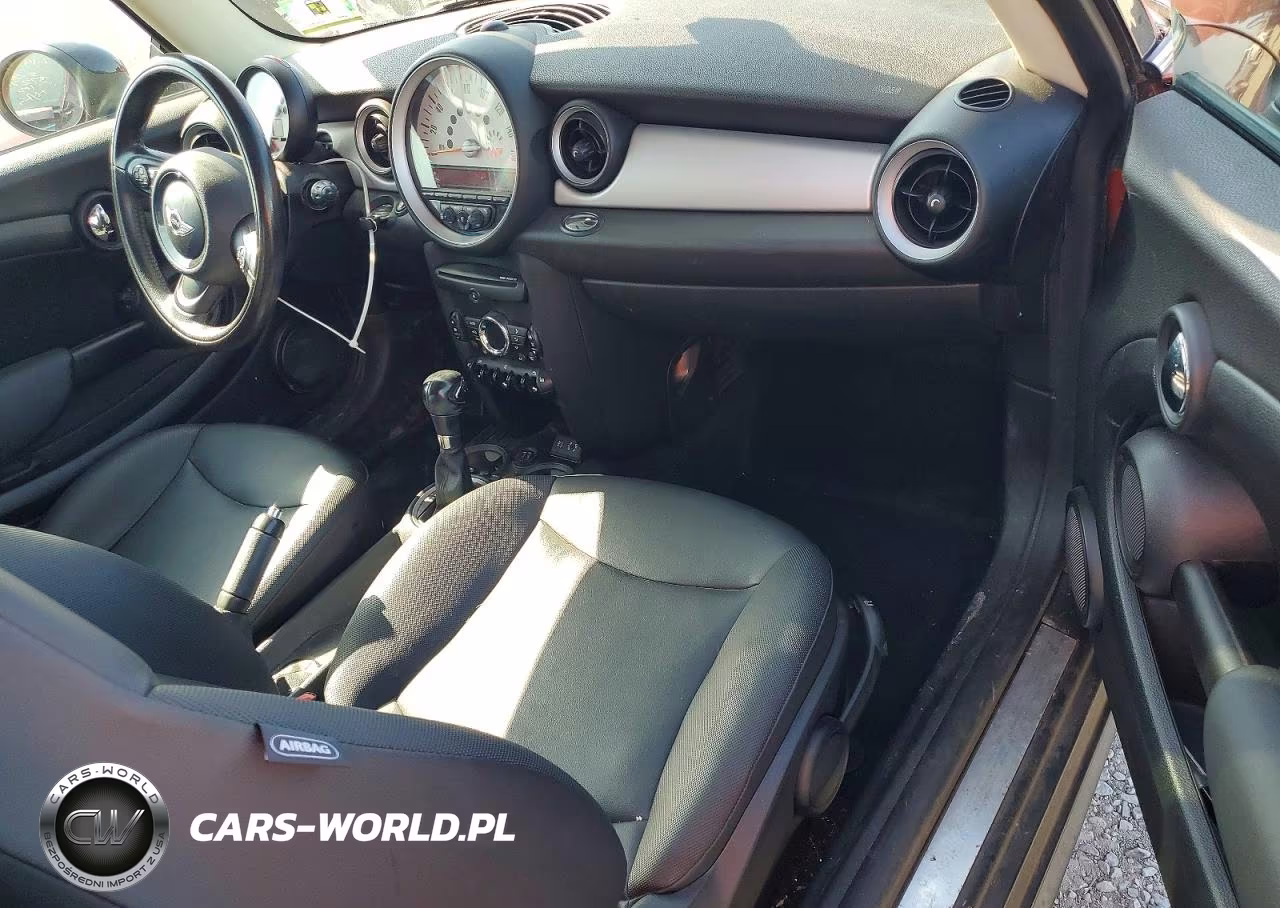 2013 Mini Cooper VIN:WMWSU3C54DT678452 - 8