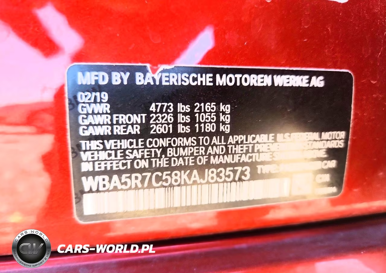 2019 BMW 330Xi VIN:WBA5R7C58KAJ83573 - 12