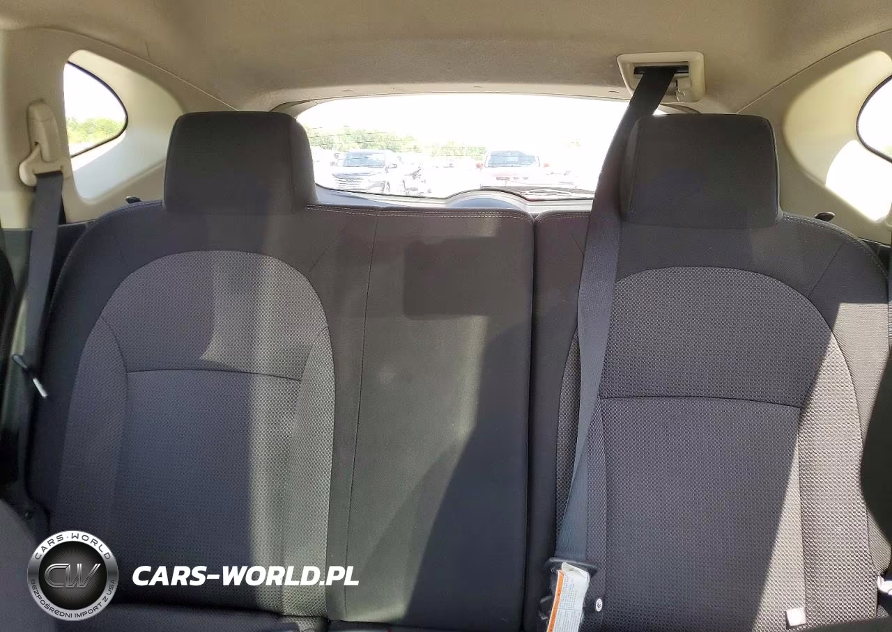 2012 Nissan Rogue S VIN:JN8AS5MV4CW707982 - 10