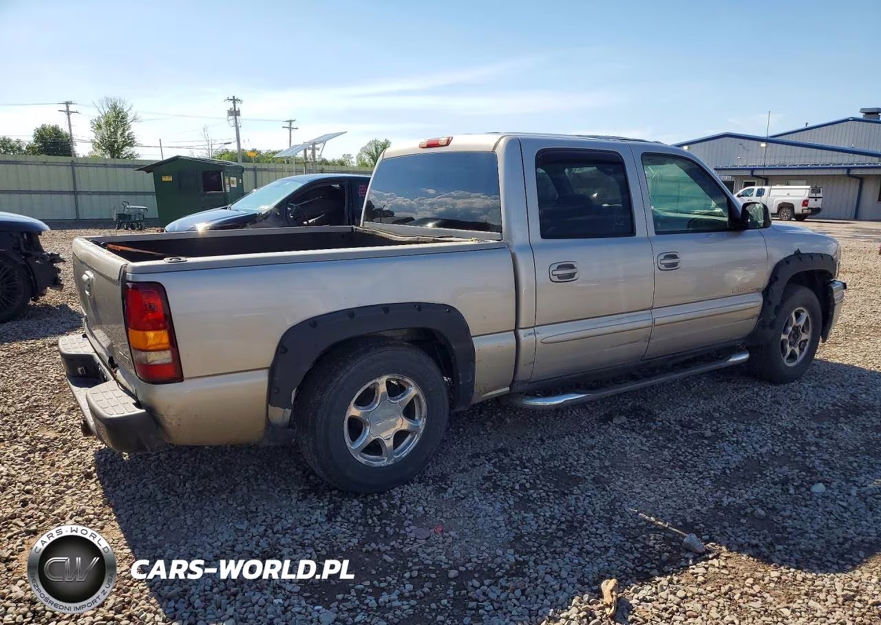 2005 GMC Sierra K1500 Denali VIN:2GTEK63N151213724 - 3