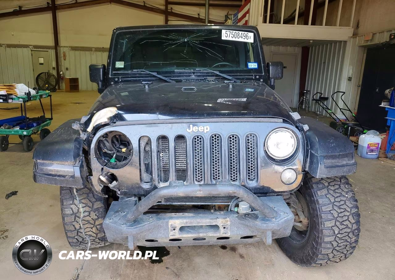 2017 Jeep Wrangler Unlimited Sport VIN:1C4BJWDGXHL608330 - 5