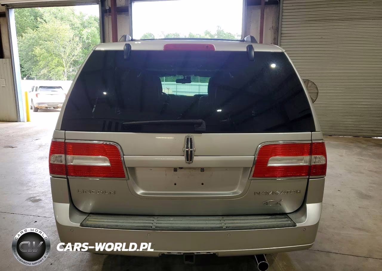 2014 Lincoln Navigator VIN:5LMJJ2H53EEL03693 - 6