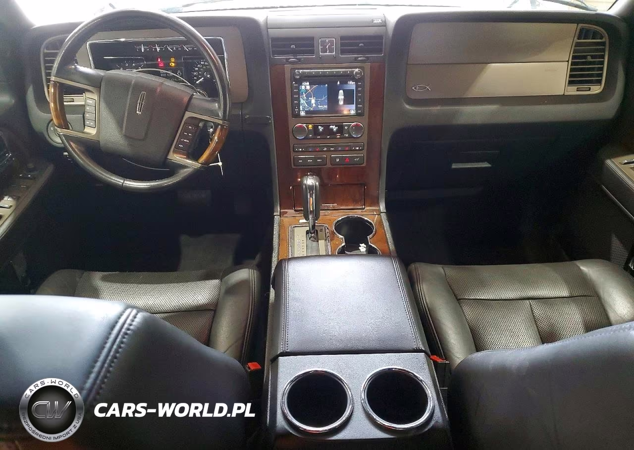 2014 Lincoln Navigator VIN:5LMJJ2H53EEL03693 - 8