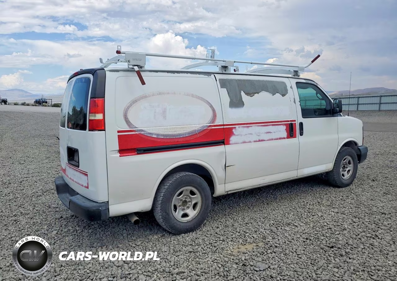 2008 Chevrolet Express G1500 VIN:1GCFG15X581109111 - 3