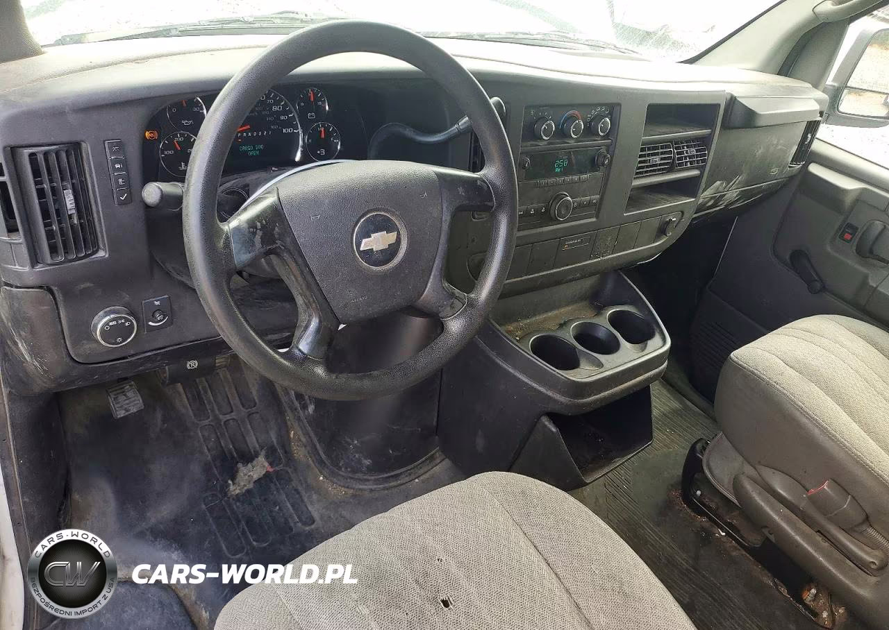 2008 Chevrolet Express G1500 VIN:1GCFG15X581109111 - 8