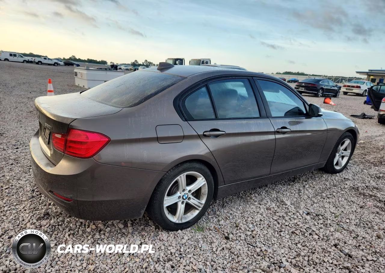 2013 BMW 320 I VIN:WBA3B1C52DF462645 - 3