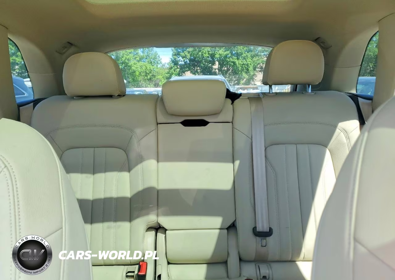 2020 Audi Q5 Premium Plus VIN:WA1BNAFY8L2008721 - 10