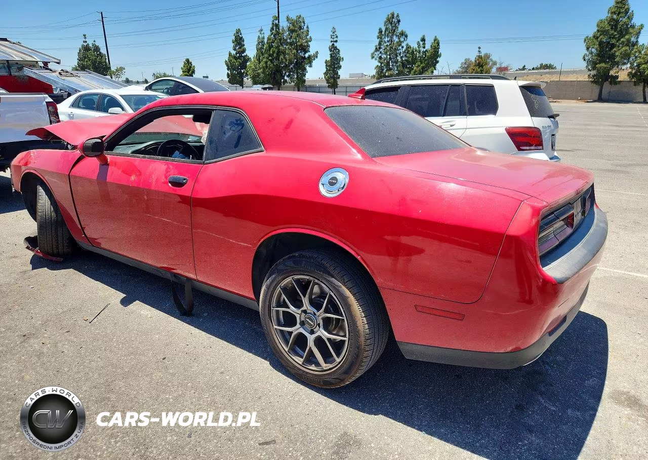2015 Dodge Challenger Sxt VIN:2C3CDZAG8FH740664 - 2