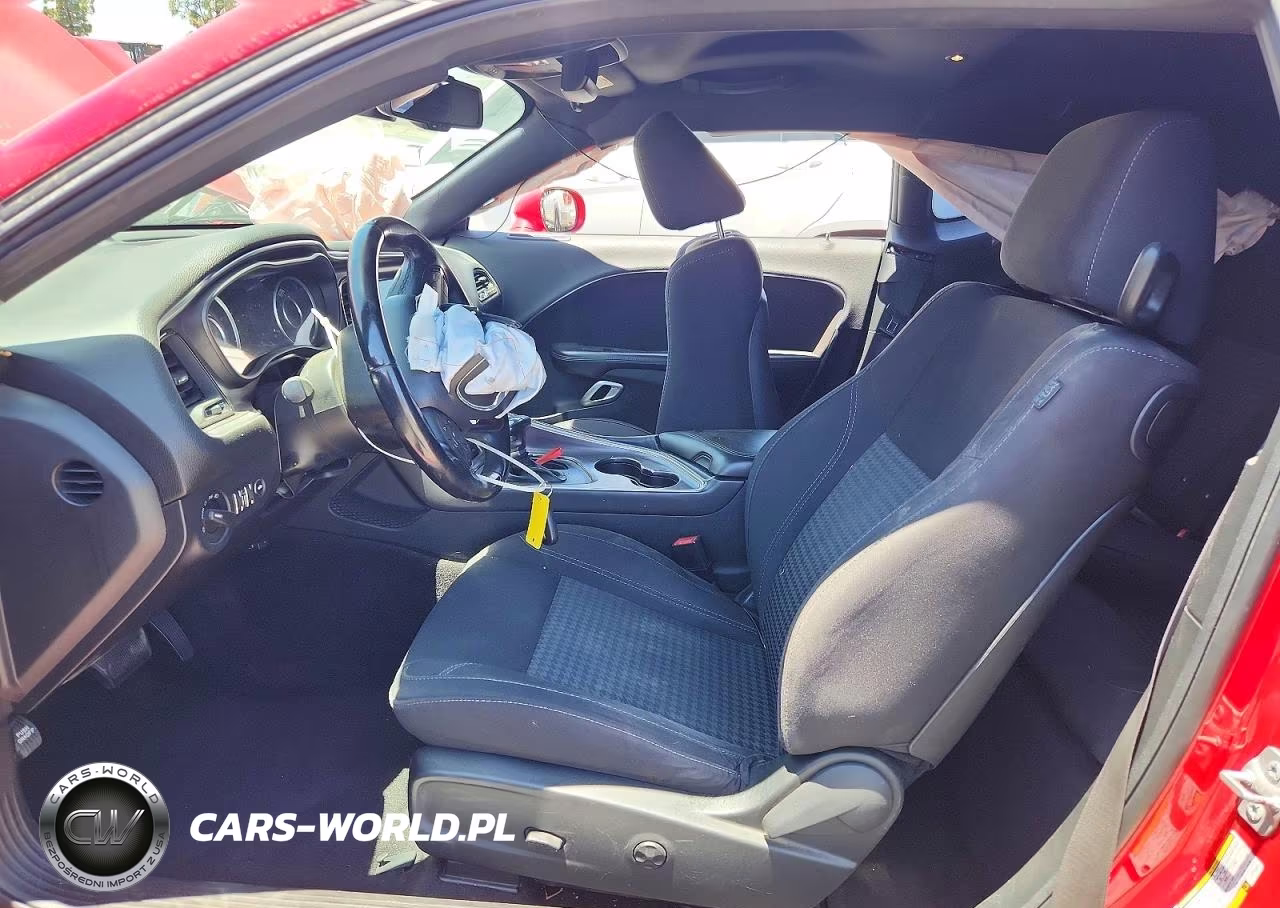 2015 Dodge Challenger Sxt VIN:2C3CDZAG8FH740664 - 7