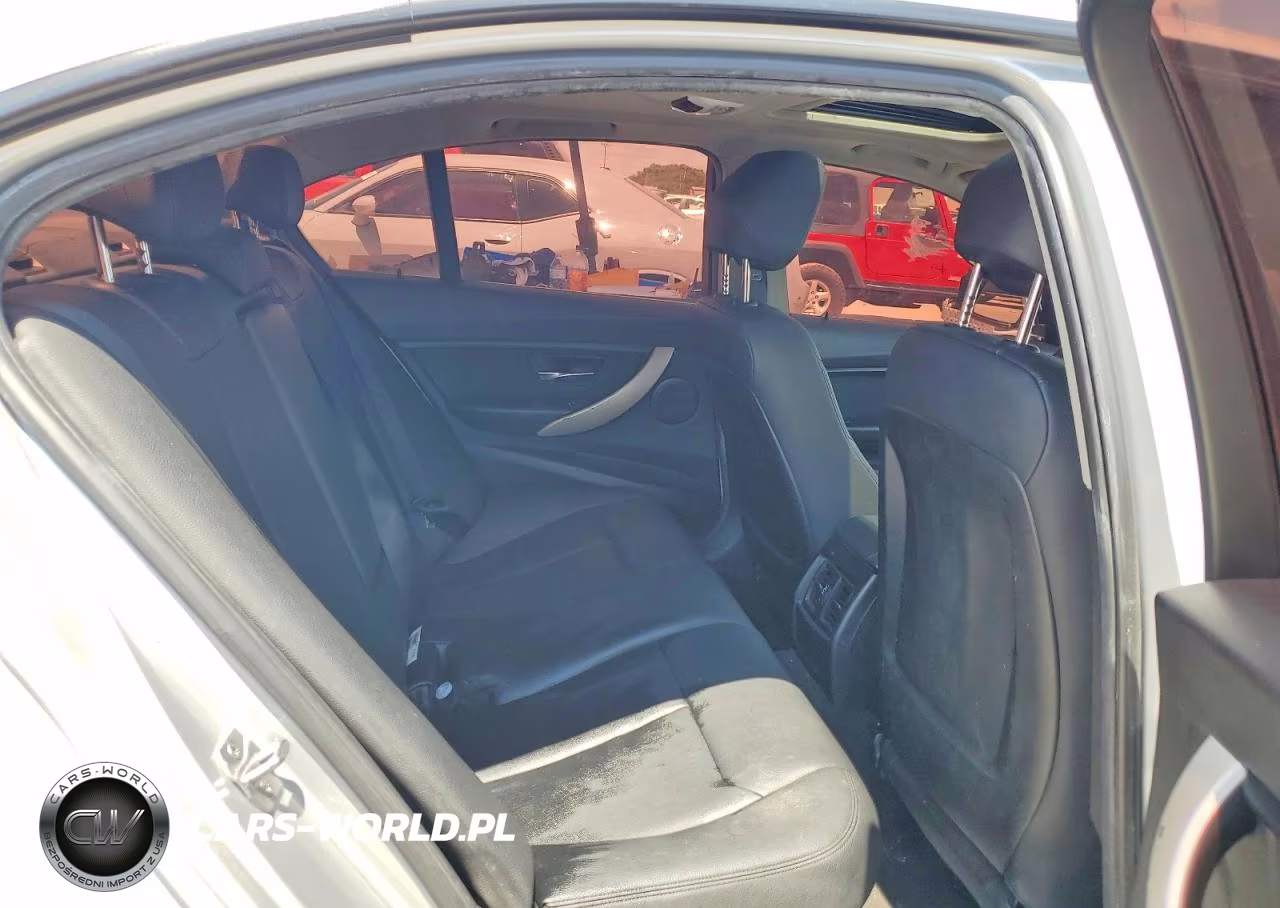 2017 BMW 320 I VIN:WBA8E1G57HNU13993 - 10