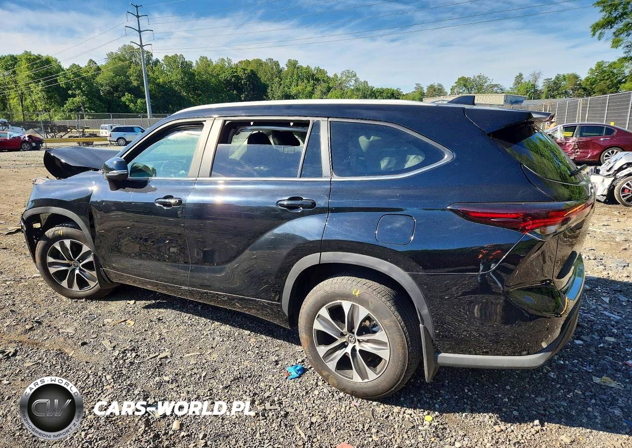 2025 Toyota Highlander Hybrid Xle VIN:5TDKBRCH0SS659222 - 2