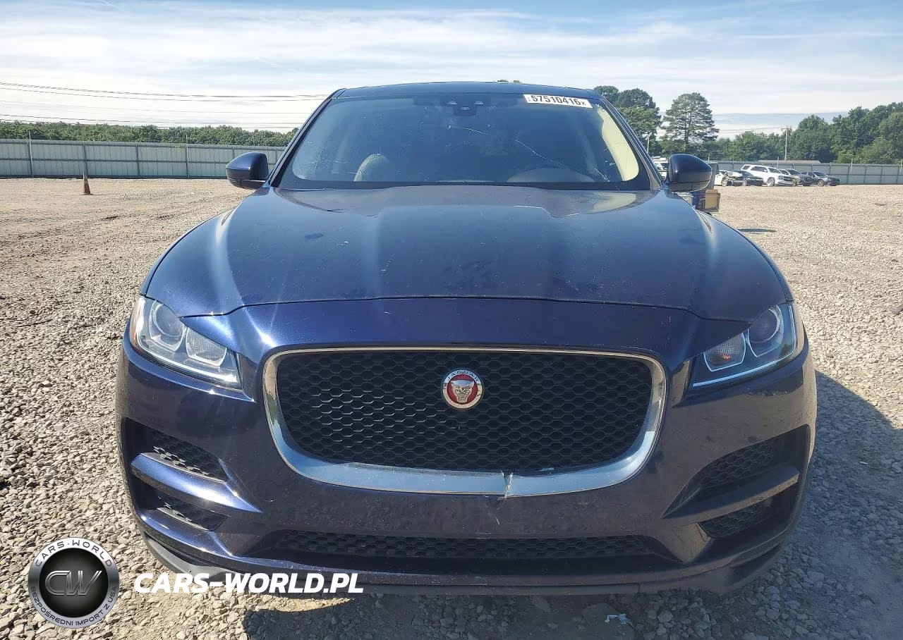 2018 Jaguar F-Pace Premium VIN:SADCJ2GX4JA236739 - 5