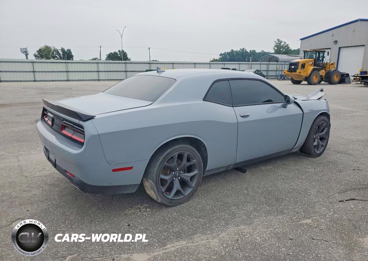 2020 Dodge Challenger Sxt VIN:2C3CDZAG3LH247082 - 3
