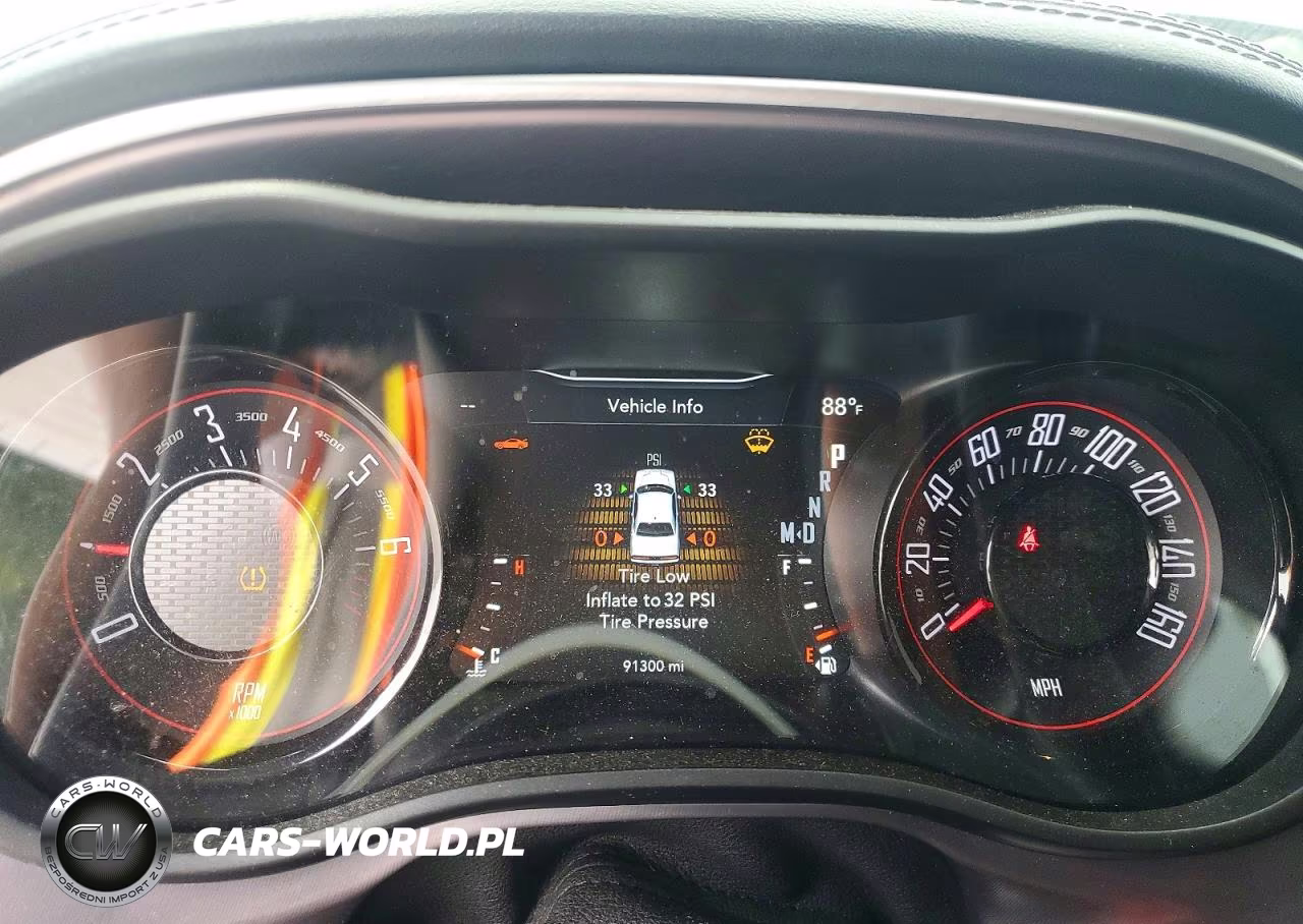 2020 Dodge Challenger Sxt VIN:2C3CDZAG3LH247082 - 9