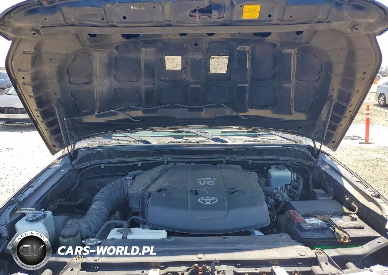 2007 Toyota Fj Cruiser Base VIN:JTEZU11F770017162 - 12