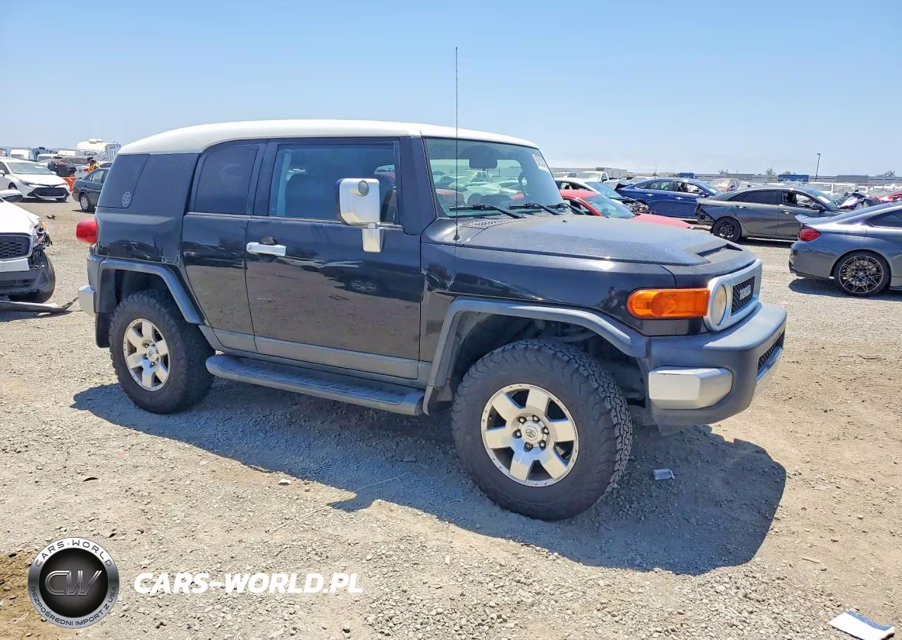 2007 Toyota Fj Cruiser Base VIN:JTEZU11F770017162 - 4