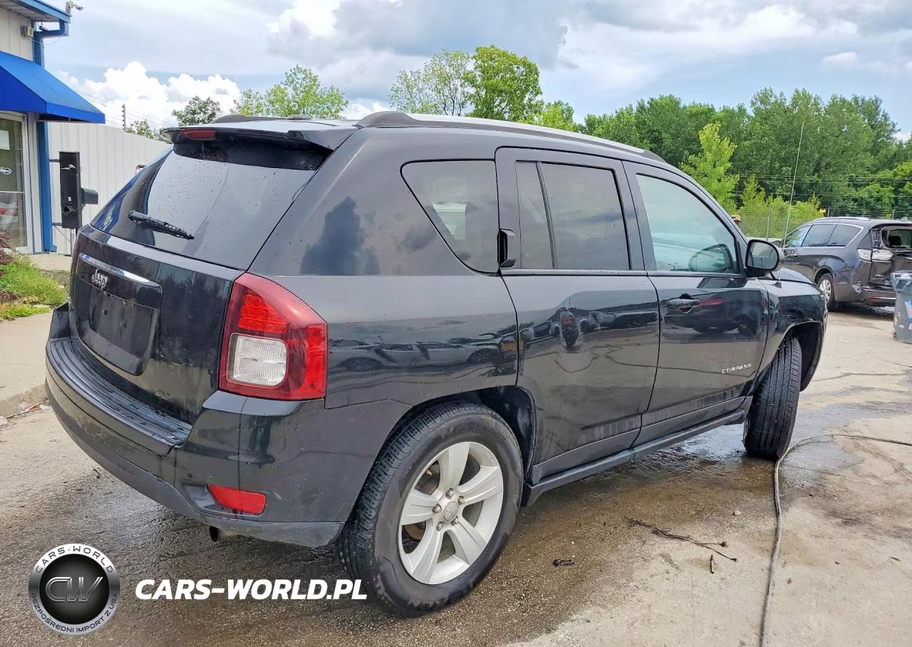 2016 Jeep Compass Sport VIN:1C4NJDBB1GD686593 - 3