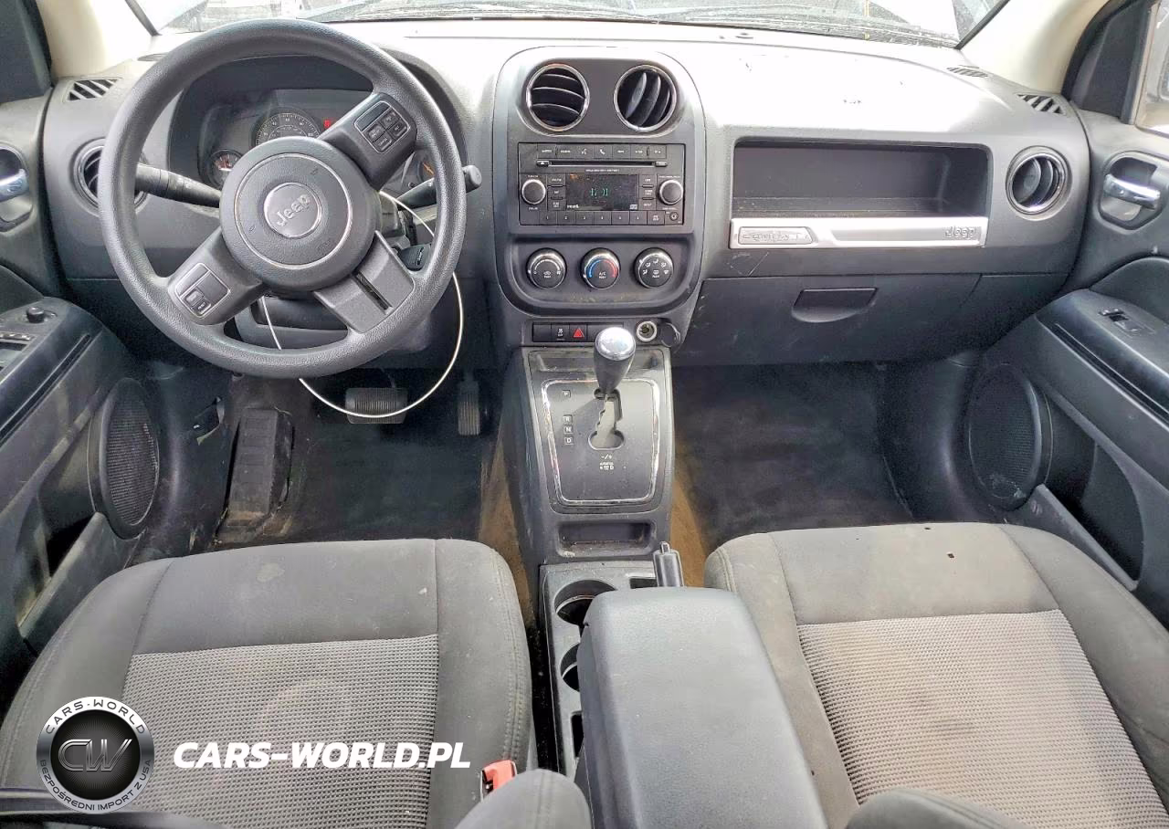 2016 Jeep Compass Sport VIN:1C4NJDBB1GD686593 - 8