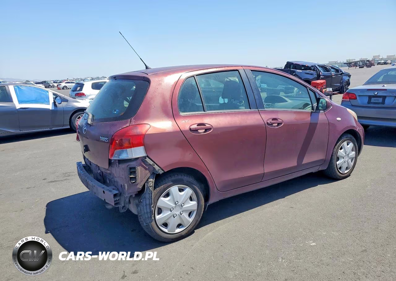 2009 Toyota Yaris Base VIN:JTDKT903X95221586 - 3