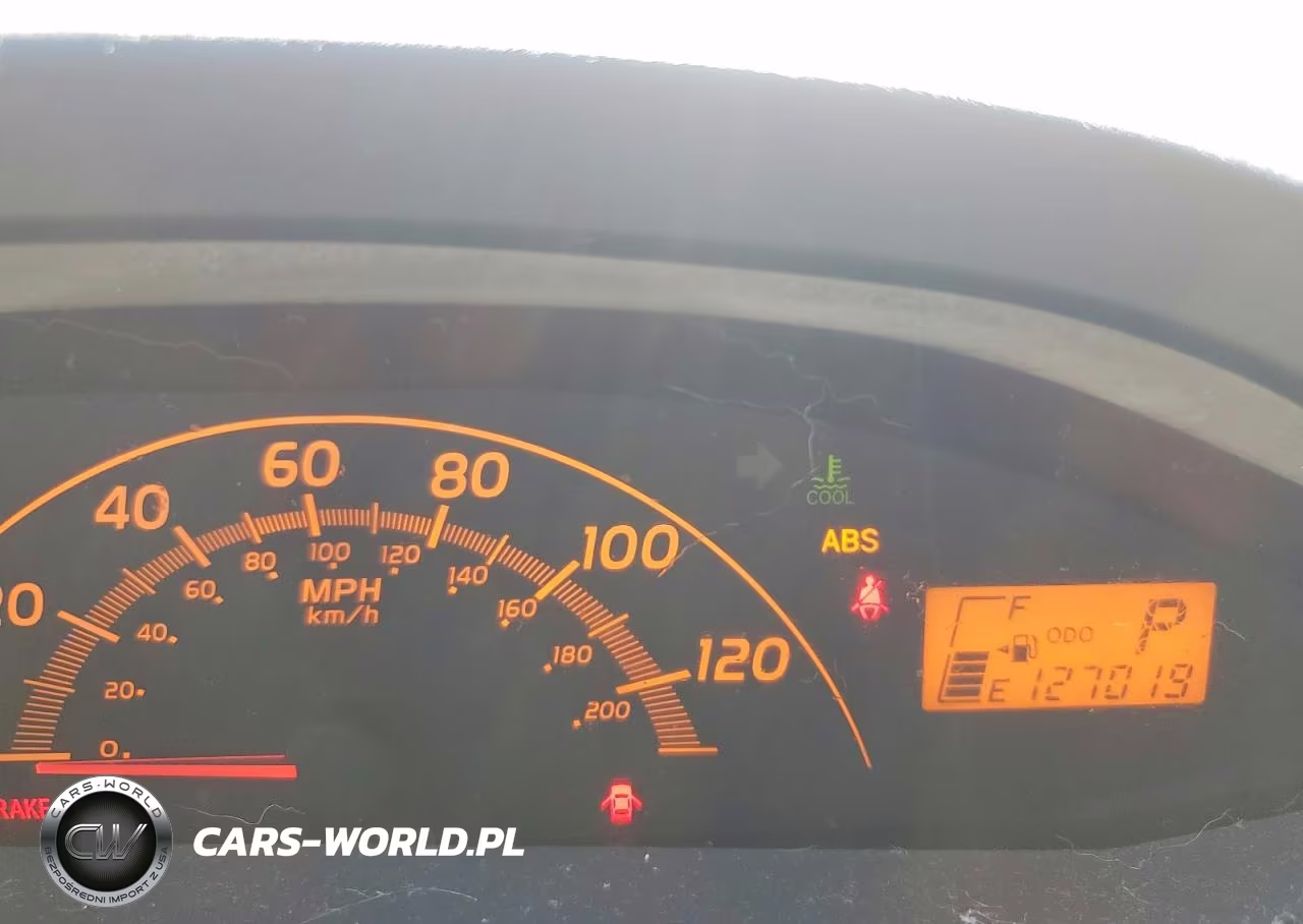 2009 Toyota Yaris Base VIN:JTDKT903X95221586 - 9