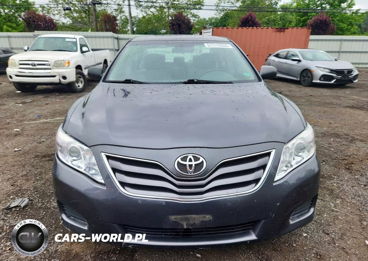 2010 Toyota Camry Le VIN:4T1BF3EK1AU032867 - 5