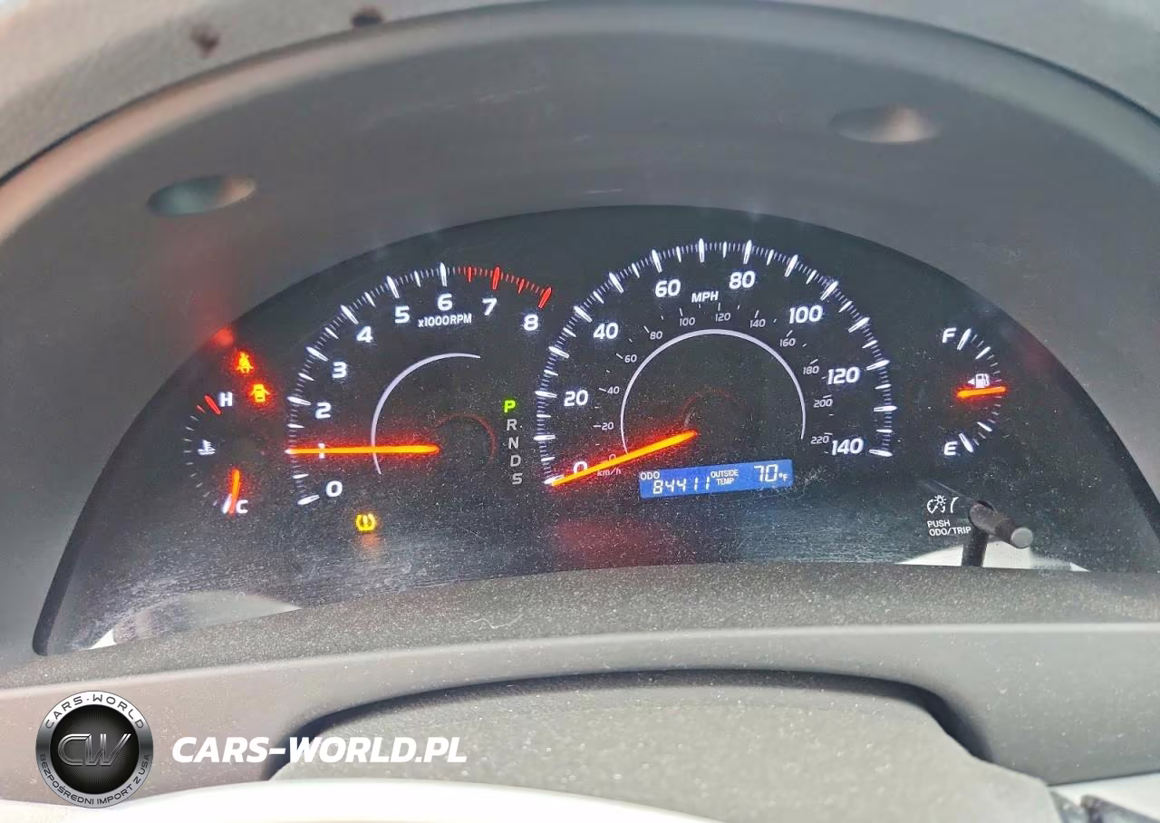 2010 Toyota Camry Le VIN:4T1BF3EK1AU032867 - 9