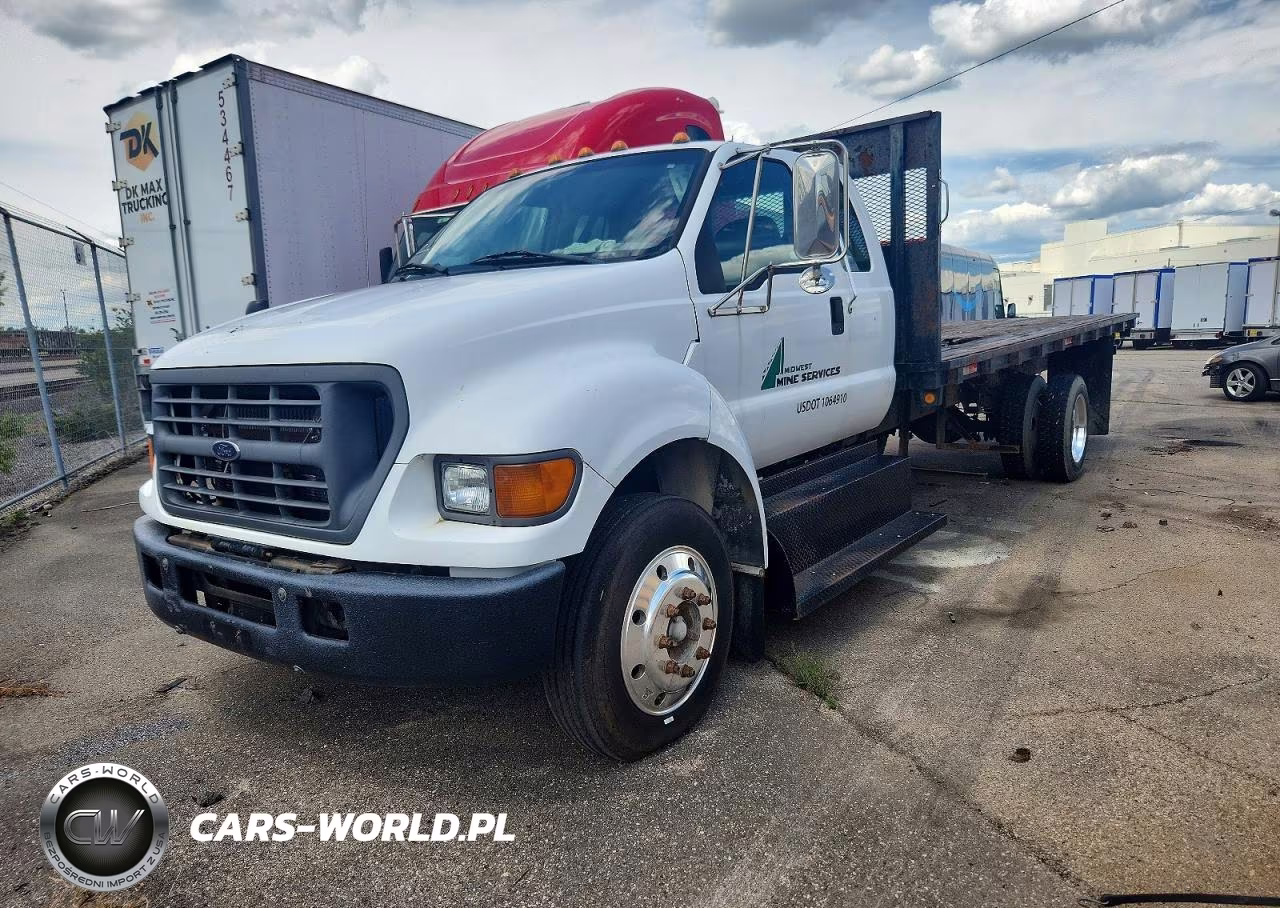 2014 Ford 700 - Flatbed Truck VIN:MI0092A116Y122314 - 2