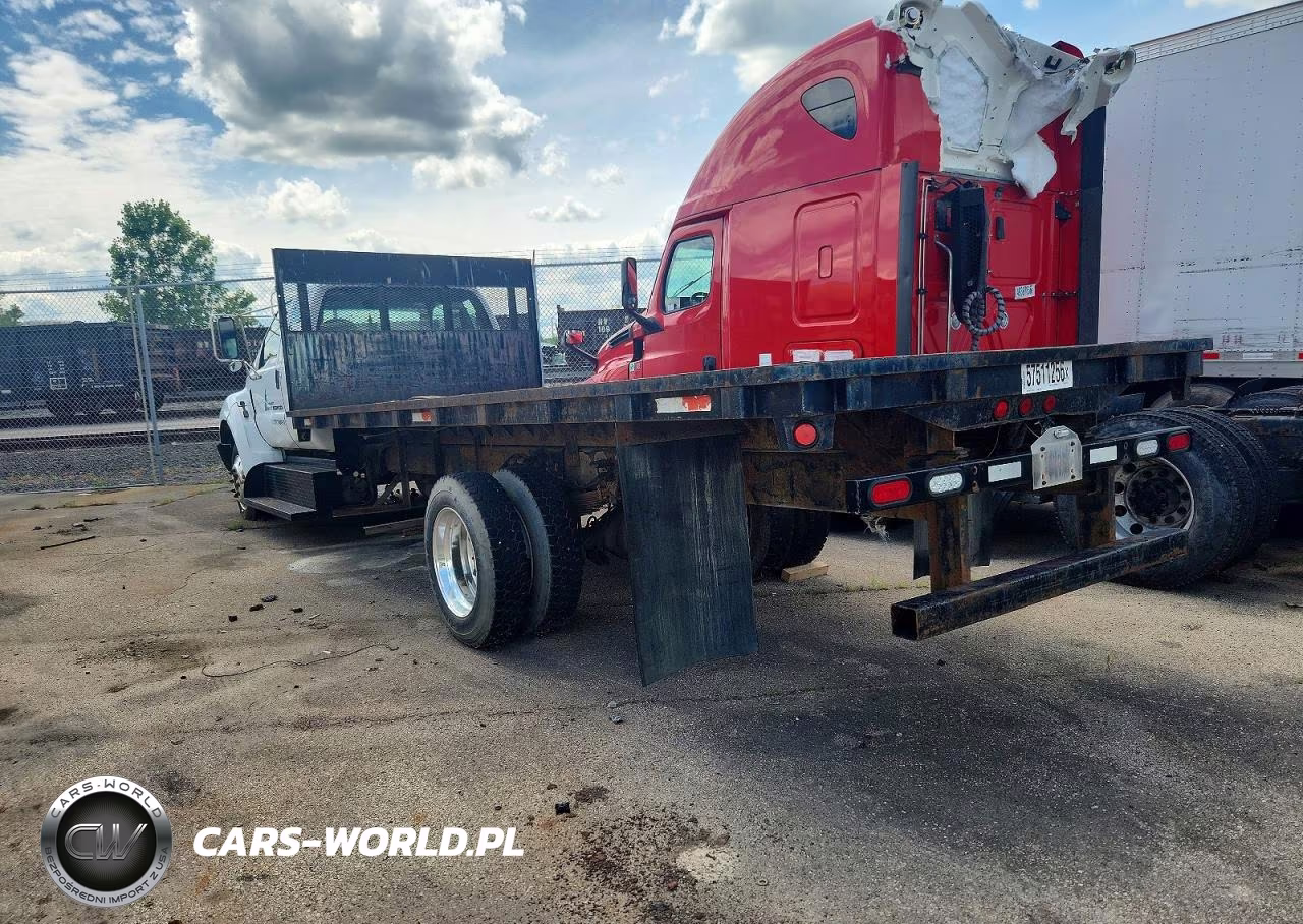 2014 Ford 700 - Flatbed Truck VIN:MI0092A116Y122314 - 3