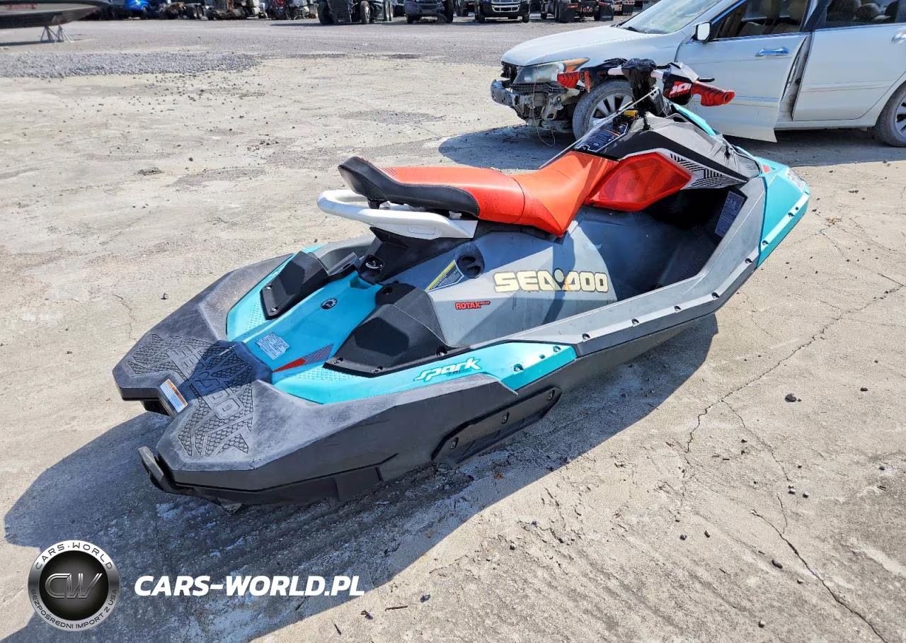 2018 Sea-Doo Trix VIN:CAYDV83818D818 - 4
