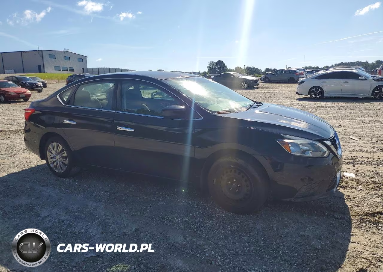 2017 Nissan Sentra Sv VIN:3N1AB7AP6HY370893 - 4