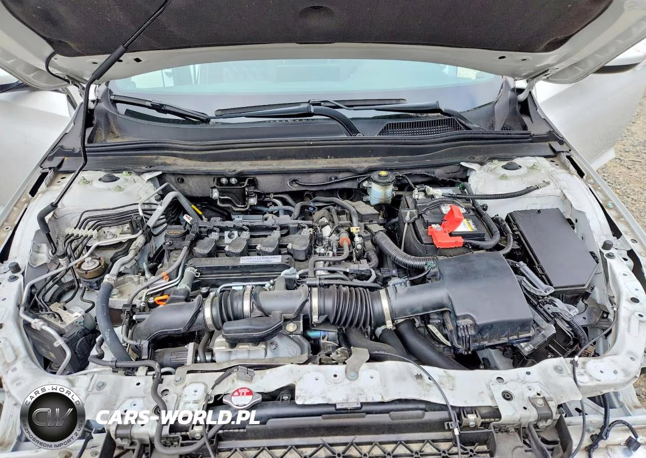2018 Honda Accord Sport VIN:1HGCV1F32JA219318 - 11