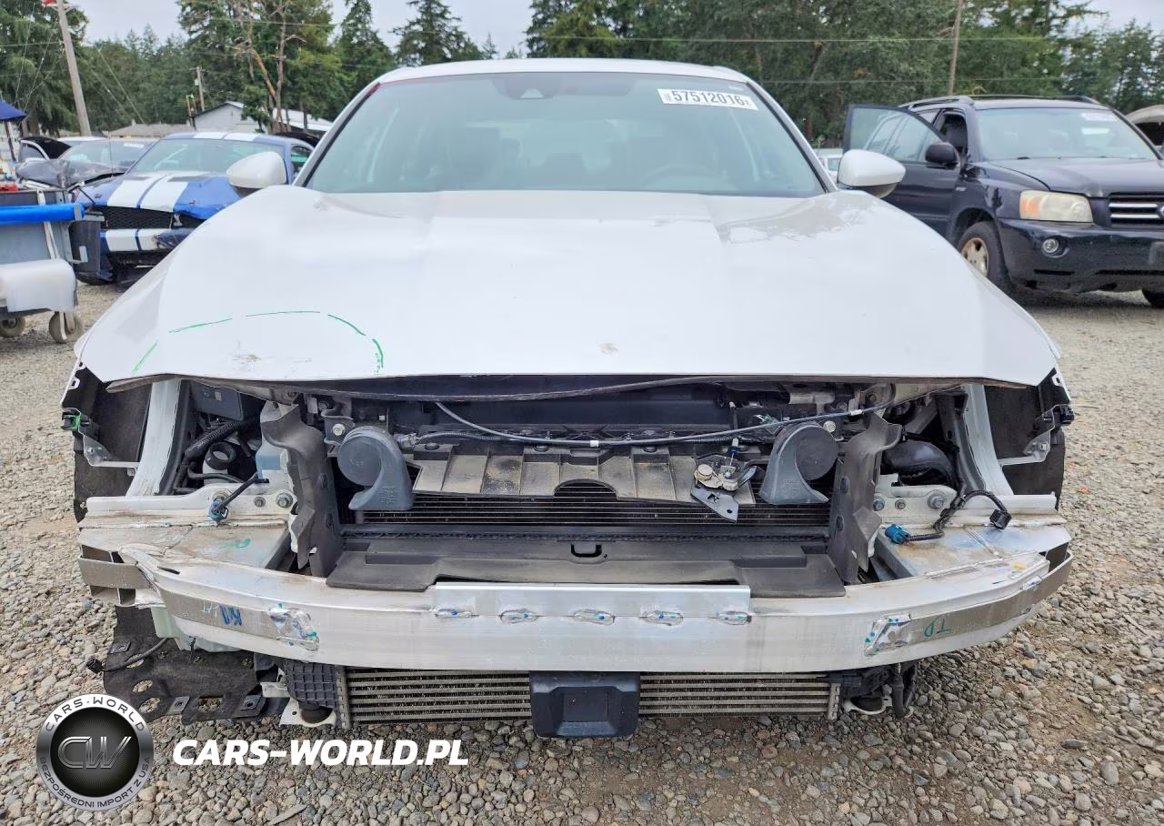 2018 Honda Accord Sport VIN:1HGCV1F32JA219318 - 5