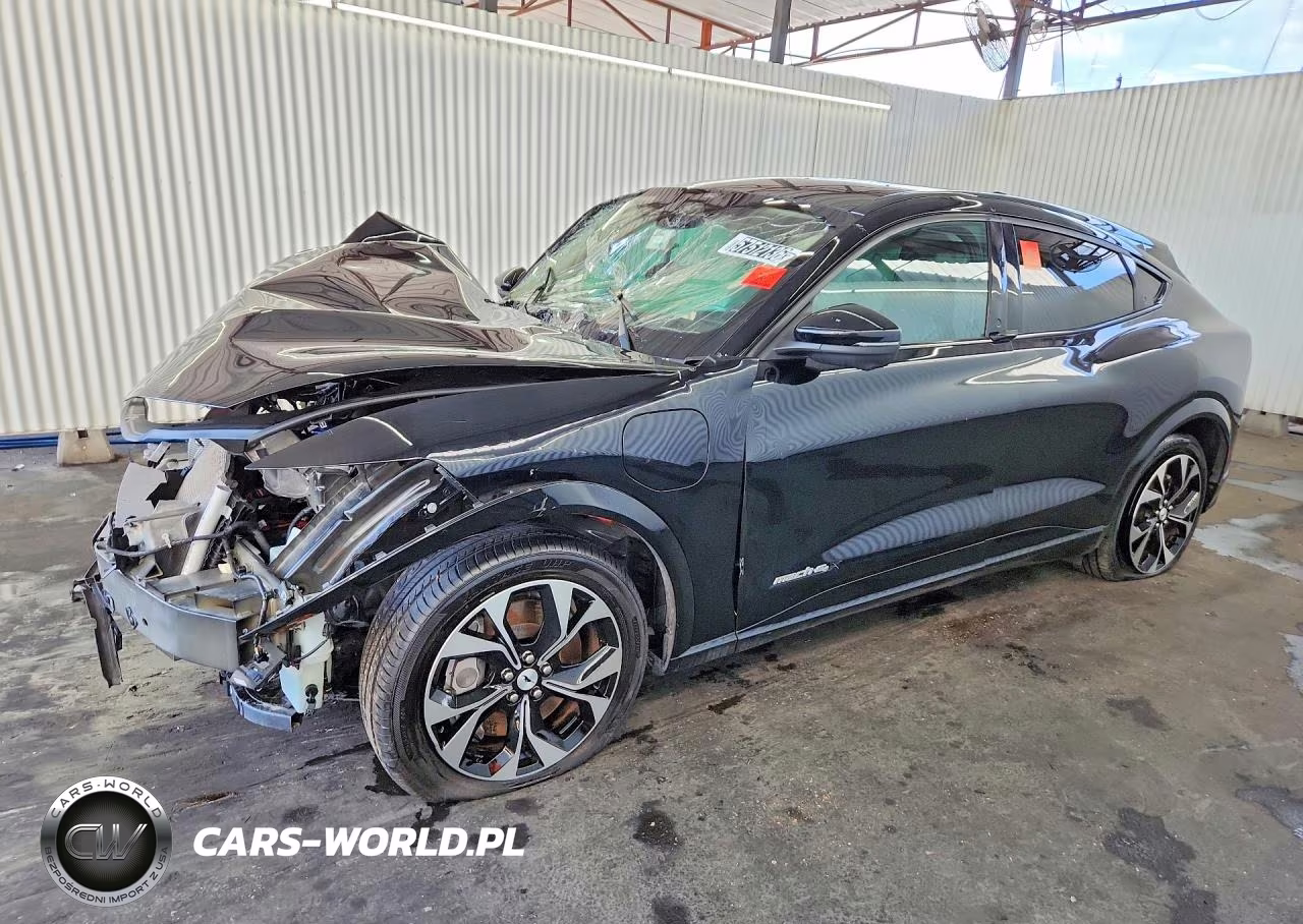 2023 Ford Mustang Mach-E Premium – zdjęcie 1 z 14