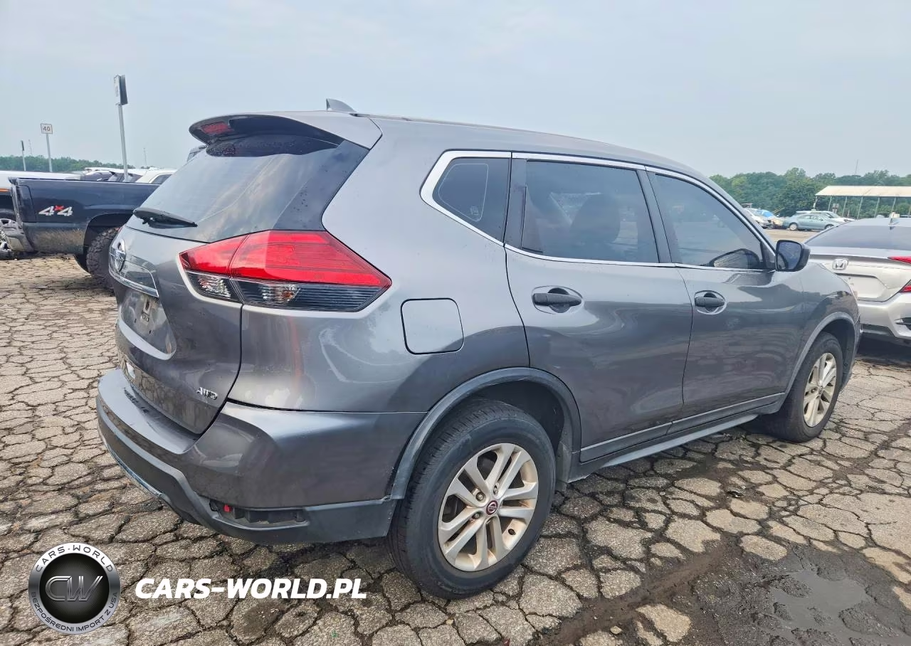 2017 Nissan Rogue S VIN:JN8AT2MV0HW279458 - 3