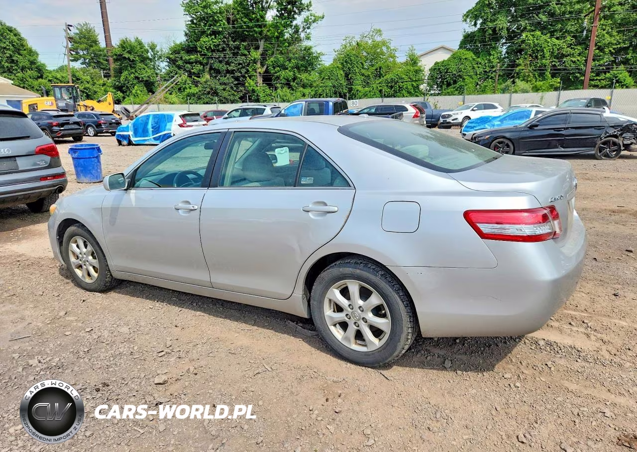 2011 Toyota Camry Le VIN:4T1BF3EK2BU675780 - 2