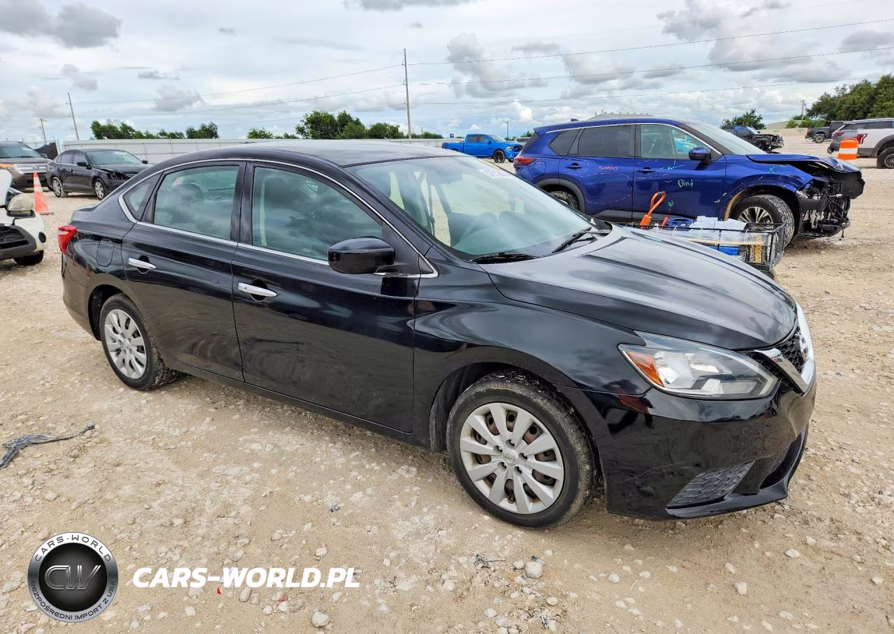 2017 Nissan Sentra S VIN:3N1AB7AP3HL683199 - 4