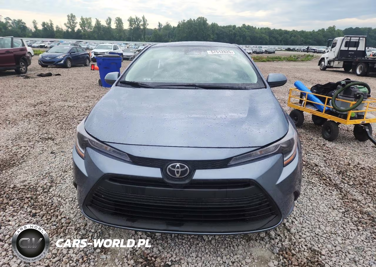 2026 Toyota Corolla Le VIN:5YFB4MDE6TP390154 - 5