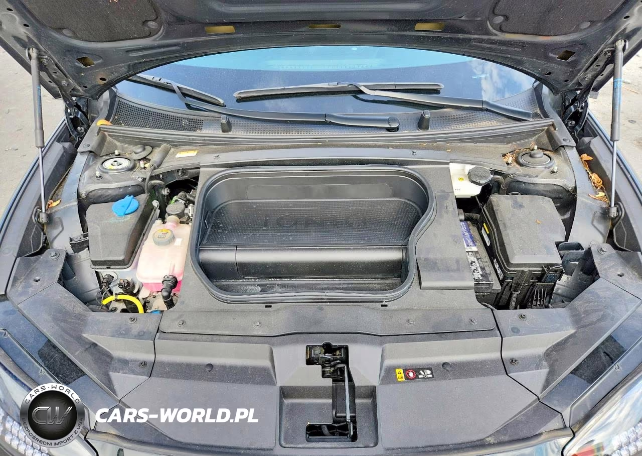 2023 Hyundai Ioniq 6 Limited VIN:KMHM54AC3PA026577 - 11
