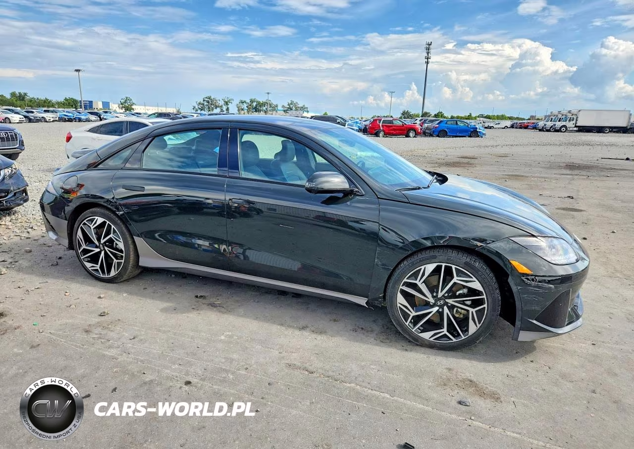 2023 Hyundai Ioniq 6 Limited VIN:KMHM54AC3PA026577 - 4