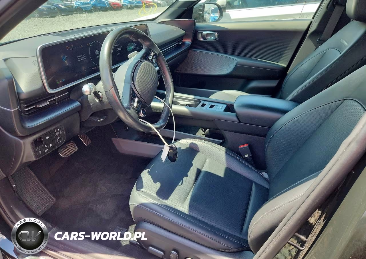 2023 Hyundai Ioniq 6 Limited VIN:KMHM54AC3PA026577 - 7