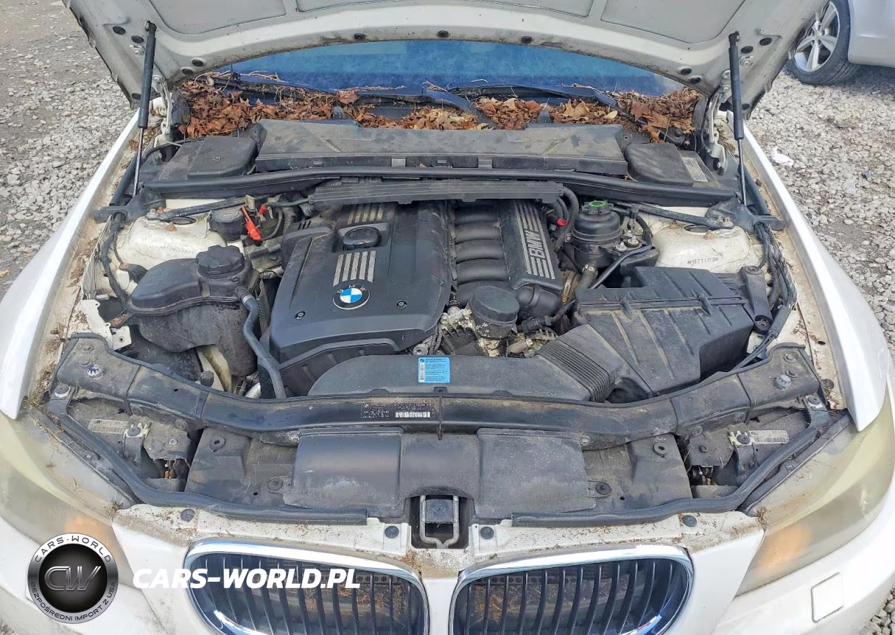 2010 BMW 328 Xi VIN:WBAPK7C57AA461486 - 11