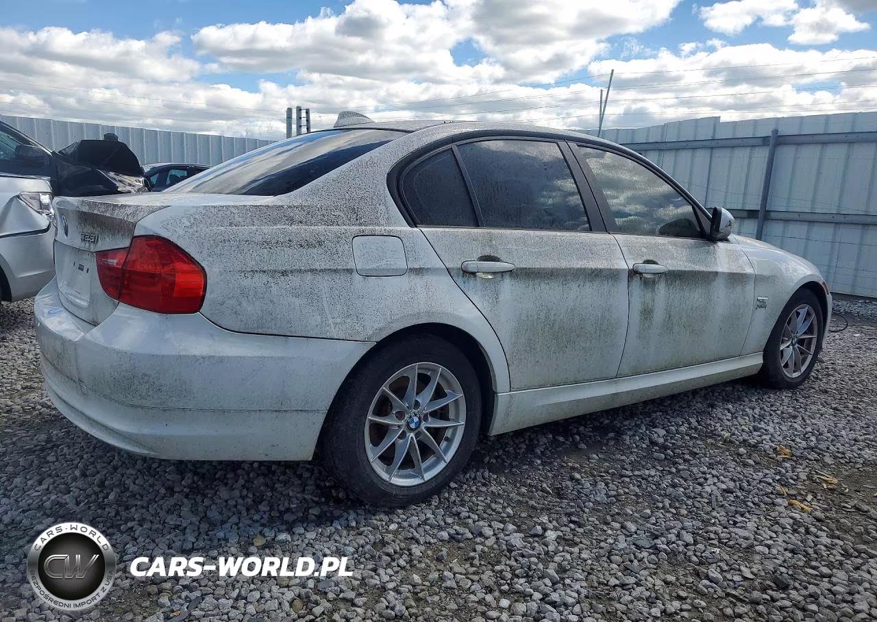 2010 BMW 328 Xi VIN:WBAPK7C57AA461486 - 3