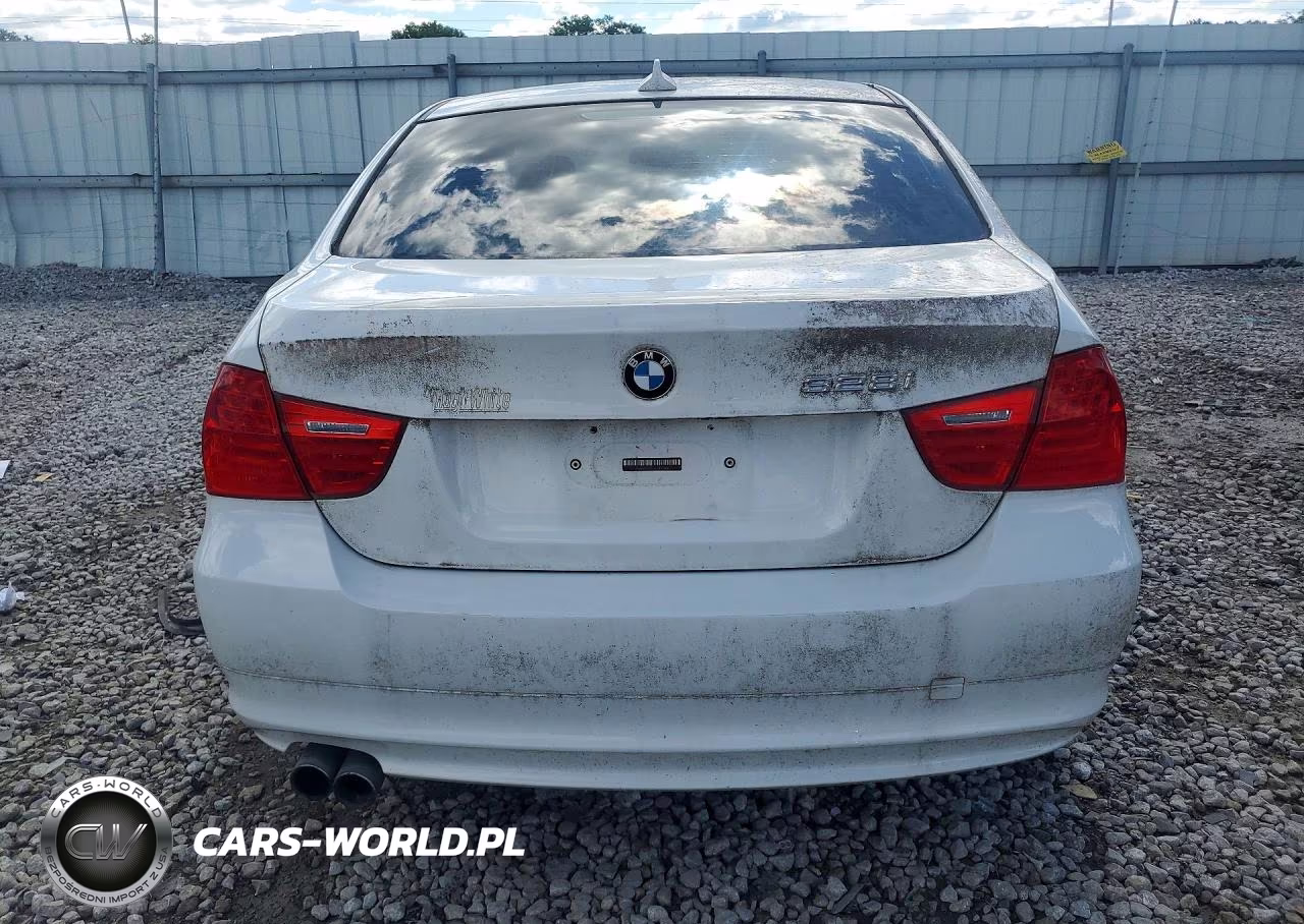 2010 BMW 328 Xi VIN:WBAPK7C57AA461486 - 6