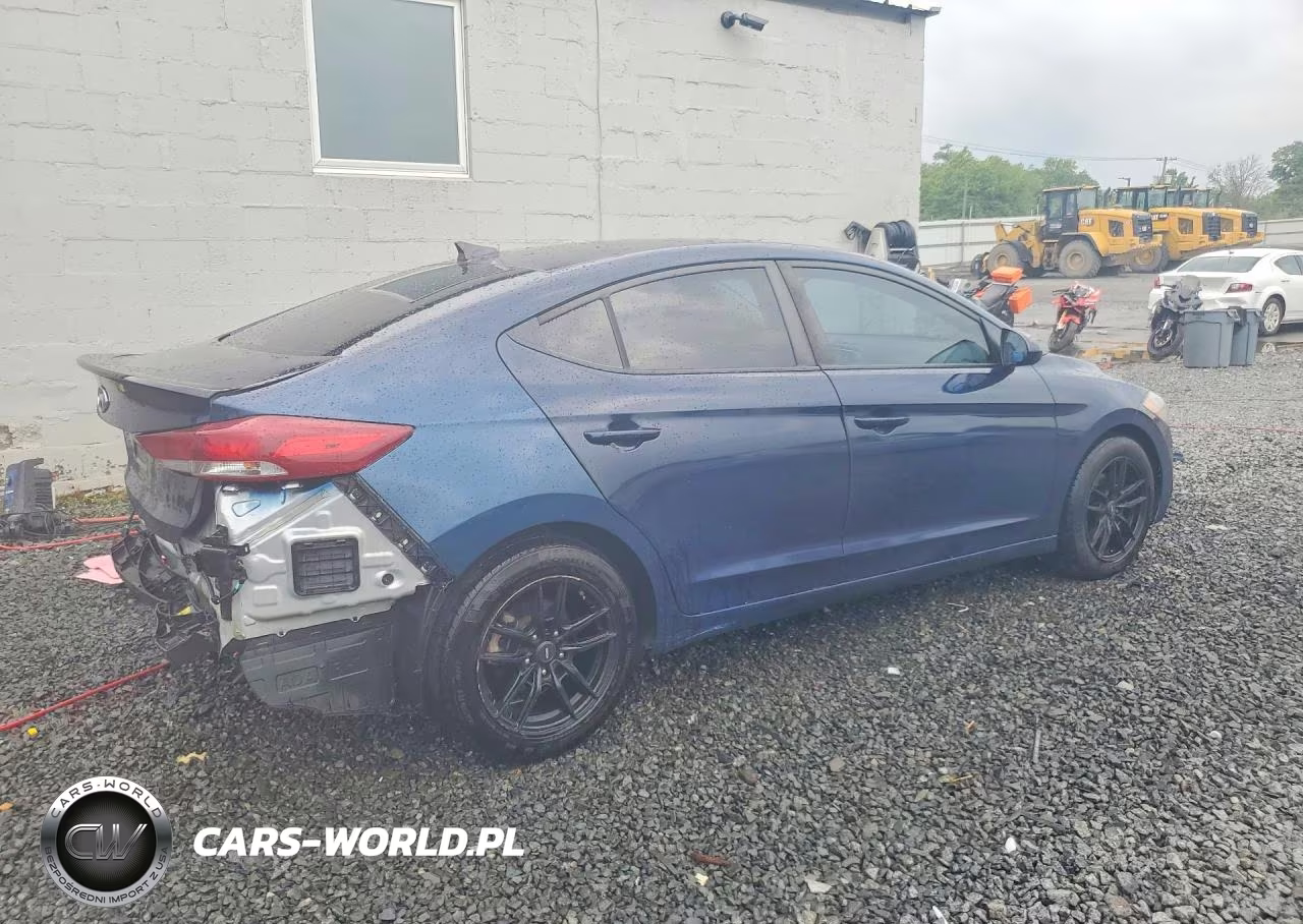 2018 Hyundai Elantra Sel VIN:5NPD84LF2JH233934 - 3